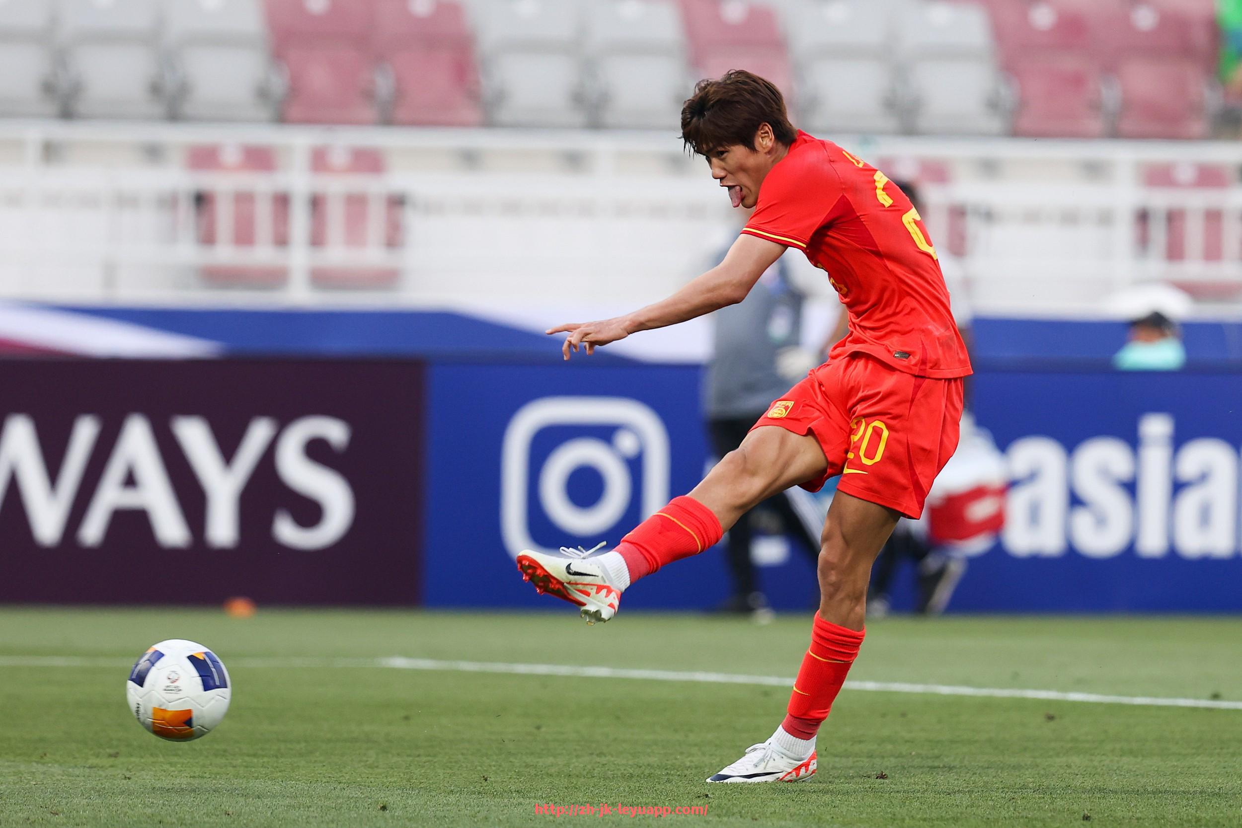 乐鱼体育入口-法甲顶级前锋球员实力排名与进球表现