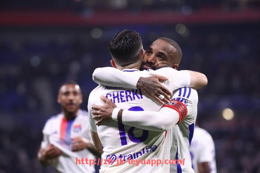 乐鱼体育入口-四个字的英超球队有哪些?队名与由来分析 乐鱼体育入口-四个字的英超球队有哪些?队名与由来分析